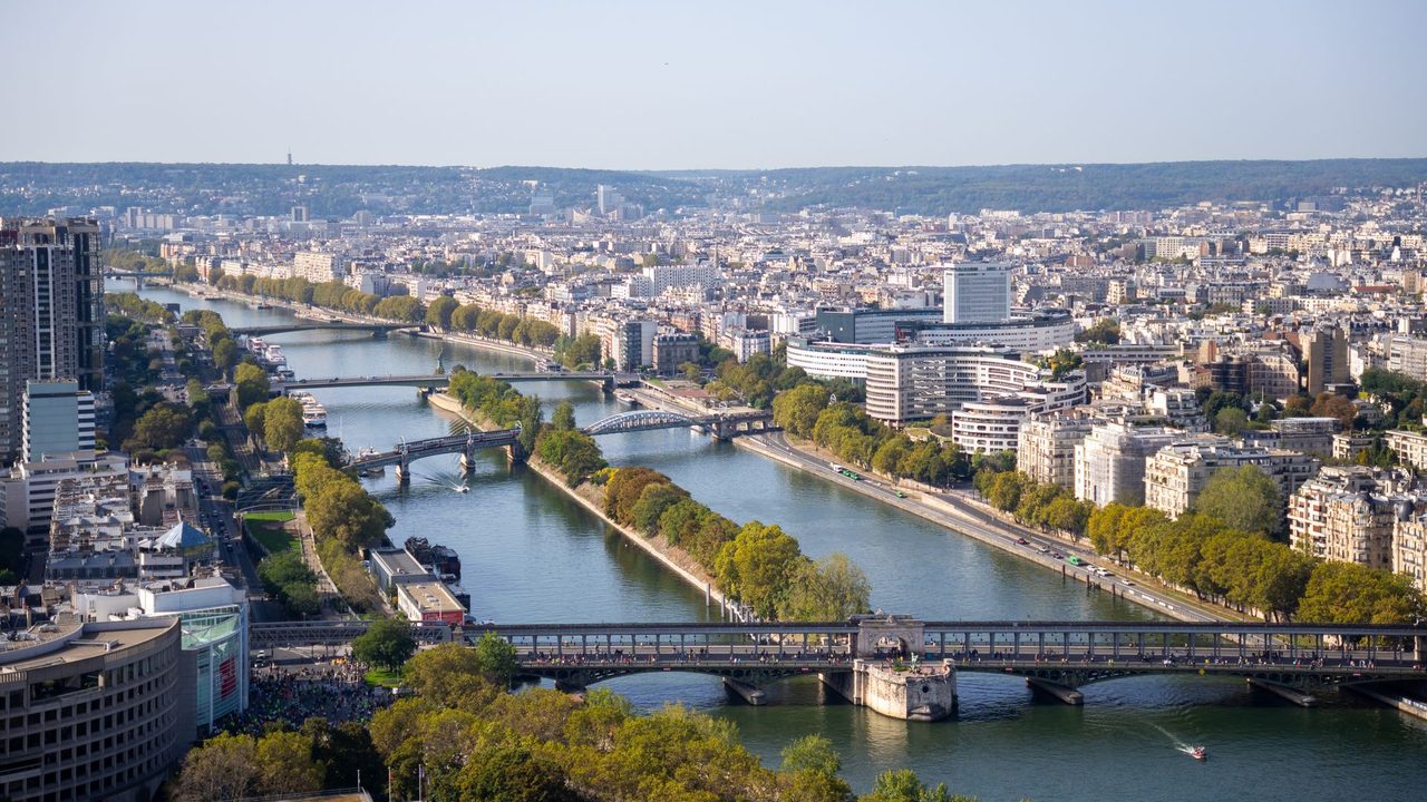 The Seine and its bridges running west through Paris, the Bir-Hakeim bridge in front
